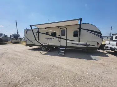 2019 K-Z CONNECT 281BHK Travel trailer rental in Houston, TX