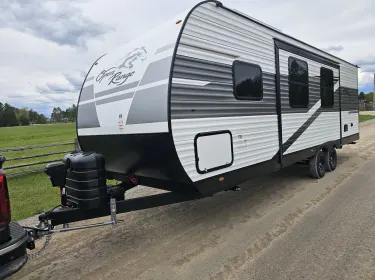2024 Highland Ridge RV Open Range Travel trailer rental in Guelph, ON