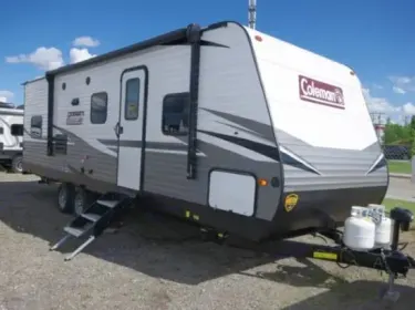 2022 Dutchmen Coleman Lantern Travel trailer rental in Richfield Township, MI
