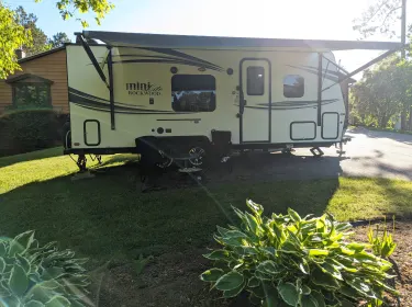 2015 Forest River Rockwood Mini Lite Travel trailer rental in Kingston, NS