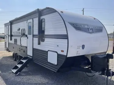 2022 Gulf Stream Ameri-Lite Travel trailer rental in South Carthage, TN