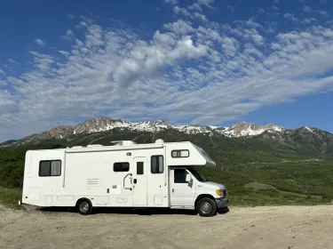 2005 Four Winds Majestic Class C rental in Murray, UT
