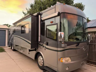 2006 Country Coach Inspire 360 Class A rental in Metairie, LA