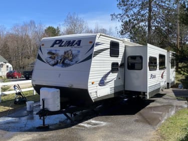 2013 Palomino Puma Travel trailer rental in Escanaba, MI