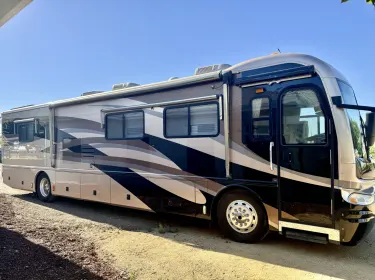 2003 Fleetwood Revolution Class A rental in Paso Robles, CA