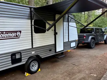 2024 Coleman Coleman lantern 17b Travel trailer rental in Gresham, OR