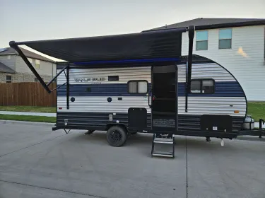 2022 Forest River Cherokee Wolf Pup Travel trailer rental in Wylie, TX