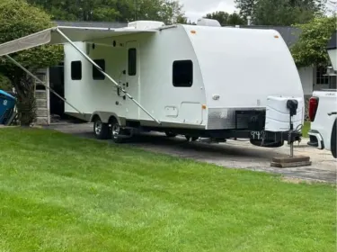 2009 Keystone Passport Toy hauler rental in Midland, MI