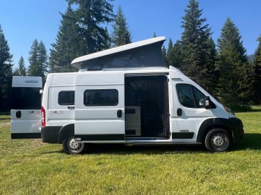 2022 Winnebago Solis 59P Camper van rental in Bainbridge Island, WA