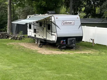 2017 Coleman Lantern Travel trailer rental in Silver Lake, MN