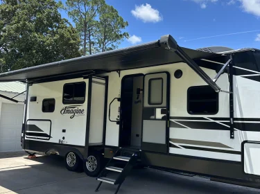 2022 Grand Design Imagine Travel trailer rental in Brunswick, GA