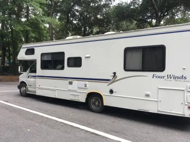 2002 Four Winds 5000 Class C rental in Lancaster, PA