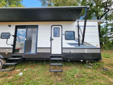 2023 Palomino Puma Park Trailer Travel trailer rental in camden, SC