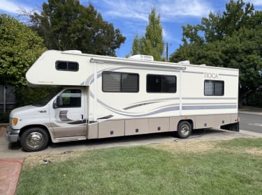 2000 Tioga Tioga Motorhome Class C rental in Collierville, TN