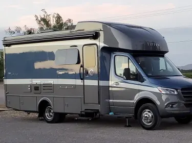 2021 Tiffin Wayfarer 25RW Class C rental in Laveen, AZ