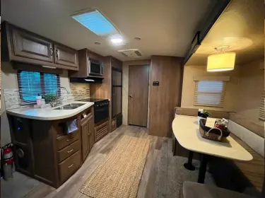 2016 Cruiser RV Fun Finder Xtreme Lite Travel trailer rental in Eustis, FL