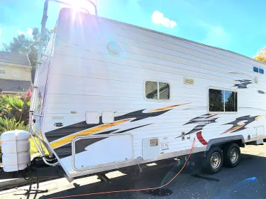 2025 Eclipse Recreational Vehicles Attitude Toy hauler rental in Moreno Valley, CA
