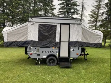 2019 Coachmen epic 1906 Travel trailer rental in Midland, ON
