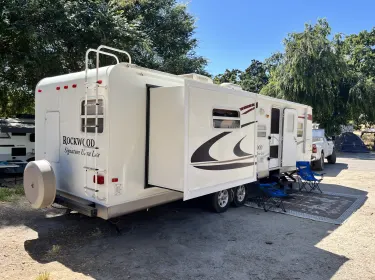 2010 Forest River Rockwood Signature Ultra Travel trailer rental in Arroyo Grande, CA