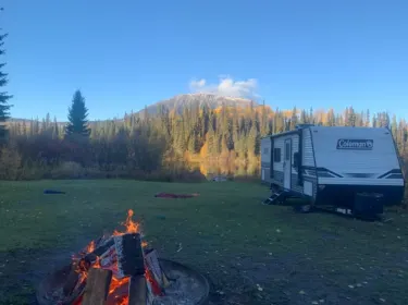 2022 Dutchmen Coleman Lantern LT Travel trailer rental in Houston, BC