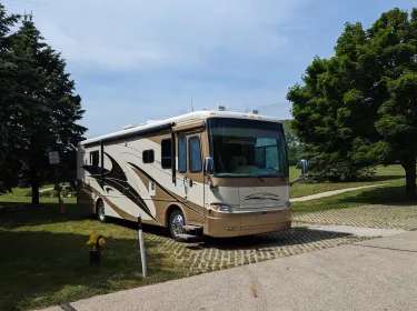 2008 Kountry Star Kountry Star Motorhome Class A rental in Myerstown, PA