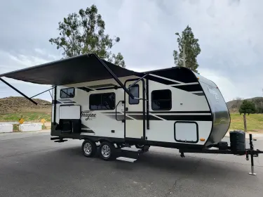 2019 Grand Design Imagine XLS Travel trailer rental in Coachella, CA