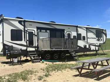 2017 Heart Land Road Warrior Fifth-wheel rental in Rapid City, SD