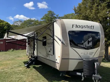 2019 Forest River Flagstaff Classic Travel trailer rental in Green Springs, OH