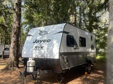 2022 Jayco Jay Flight SLX STX Edition Travel trailer rental in Muskegon, MI