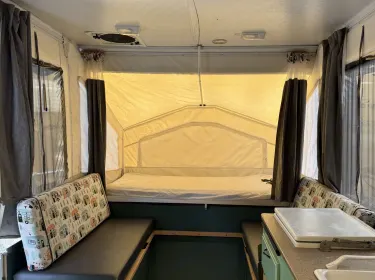 2007 Forest River Rockwood Freedom Folding trailer rental in Bend, OR