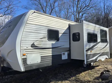 2014 Crossroads RV Zinger Travel trailer rental in Harpers Ferry, WV