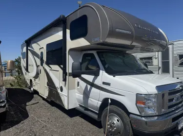 2018 Thor QUANTUM Class C rental in Aurora, CO