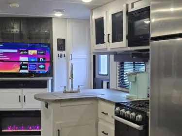 2022 Keystone Hideout Travel trailer rental in Lithia, FL