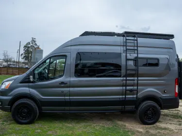 2022 Ford Transit Custom Camper van rental in Sulphur Springs, TX