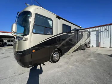 2006 Coachmen Cross Country SE Class A rental in Belleville, MI