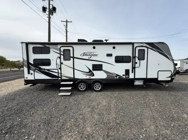 2018 Grand Design Imagine Travel trailer rental in Quincy, WA