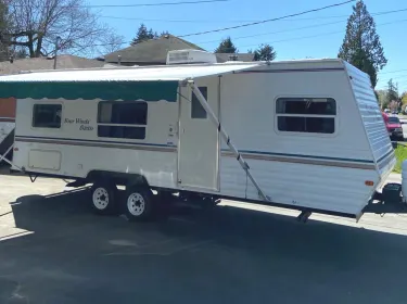 2001 Dutchmen Express Travel trailer rental in Maple Ridge, BC