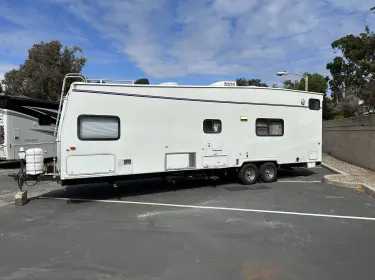 2003 Thor Motor Coach Tahoe Toy hauler rental in Port Hueneme, CA