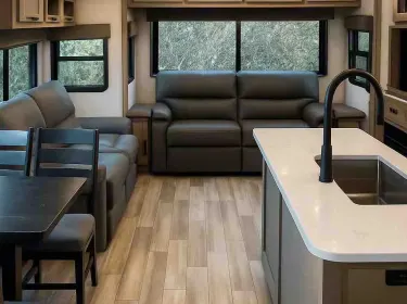 2023 Grand Design Reflection Fifth-wheel rental in Wimberley, TX