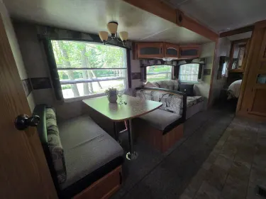 2008 Keystone RV Sprinter 250RBS Travel trailer rental in Swanton, OH