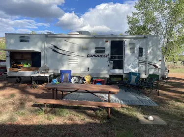 2011 Gulf Stream Conquest Travel trailer rental in Enderlin, ND