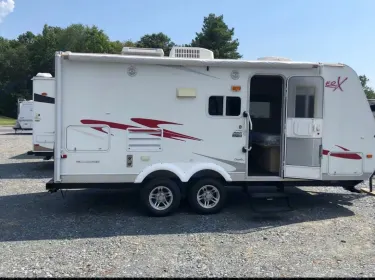 2008 Cruiser RV Fun Finder X Travel trailer rental in Linden, NJ