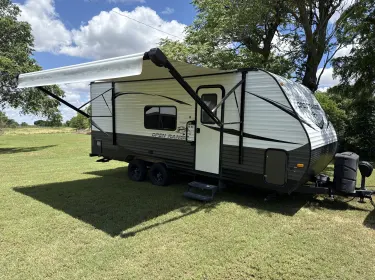 2021 Highland Ridge RV Open Range Travel trailer rental in Carrier, OK