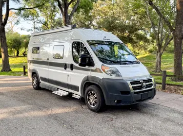 2018 Hymer Ayers Rock Camper van rental in St. Petersburg, FL