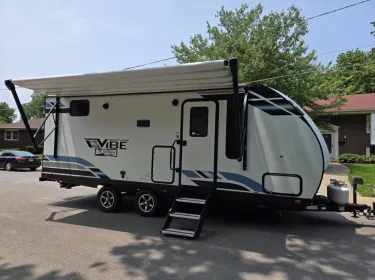 2021 Forest River Vibe Travel trailer rental in Shawnee, KS