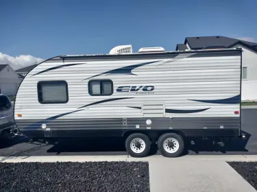 2017 Forest River EVO 172BH Travel trailer rental in Riverton, UT