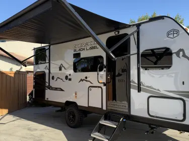 2025 Cherokee WOLF PUP BLACK LABEL 17JWBL Travel trailer rental in Tulare, CA