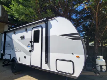 2025 Jayco Jay Flight SLX 197MBW Baja Edition Travel trailer rental in WALDPORT, OR