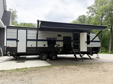 2020 Forest River Cherokee Travel trailer rental in south haven, MN