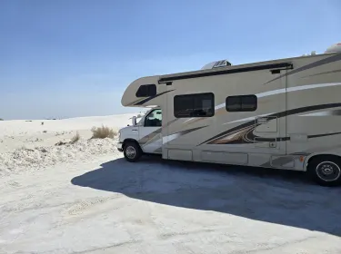 2017 Thor Freedom Elite Class C rental in Flushing, MI